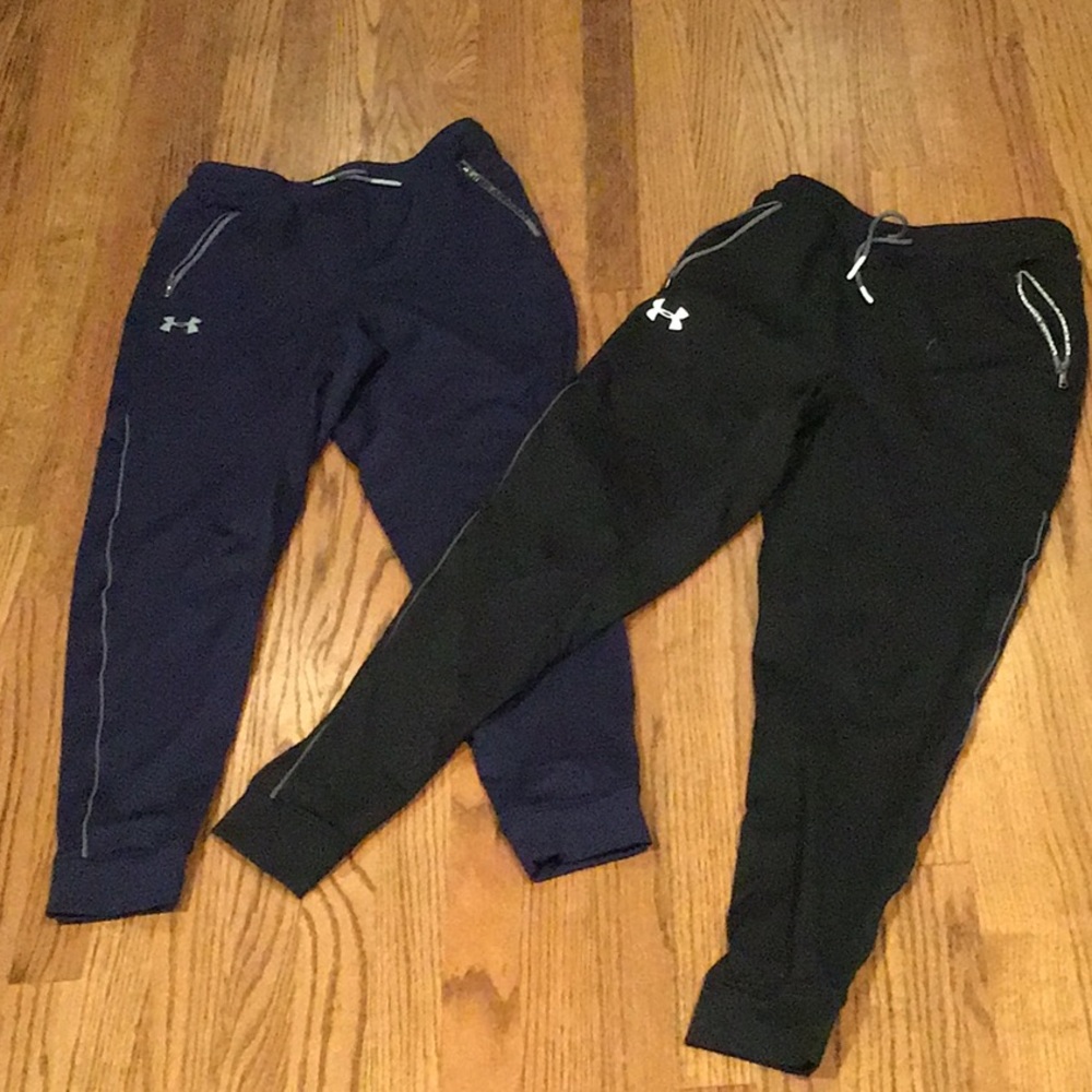 Under Armor jogger sweat pants.